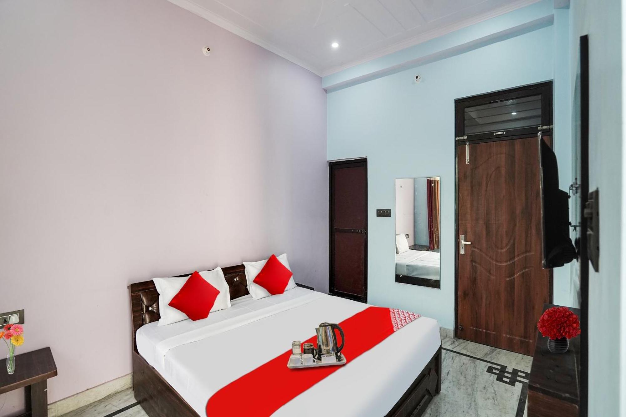 Hotel O Ayurma Inn Chinhat Eksteriør bilde