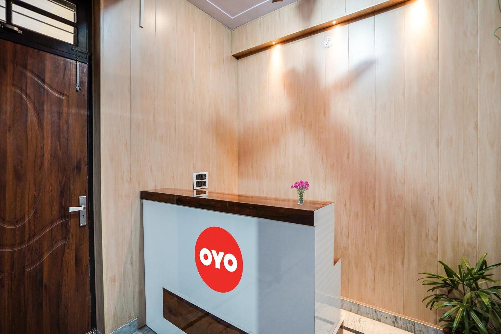 Hotel O Ayurma Inn Chinhat Eksteriør bilde