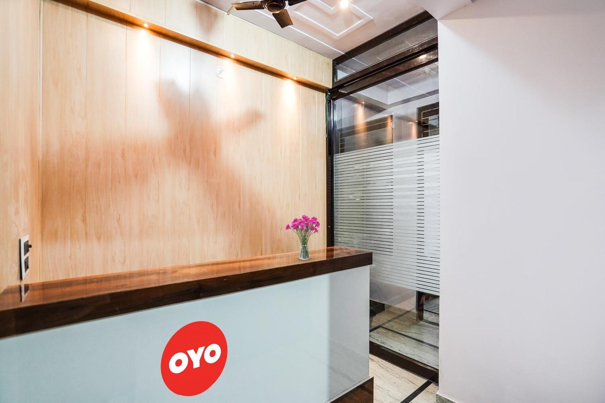 Hotel O Ayurma Inn Chinhat Eksteriør bilde