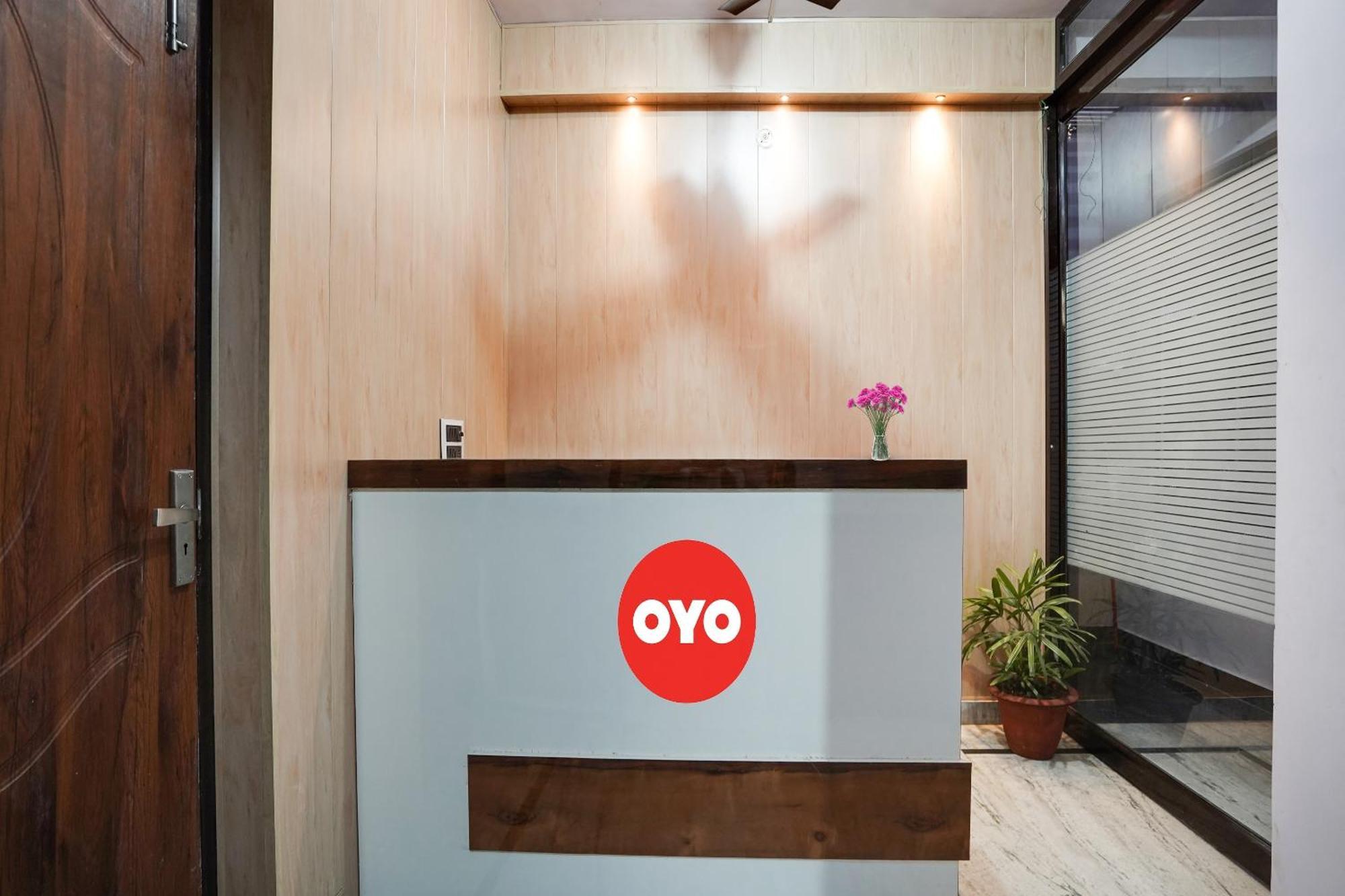 Hotel O Ayurma Inn Chinhat Eksteriør bilde